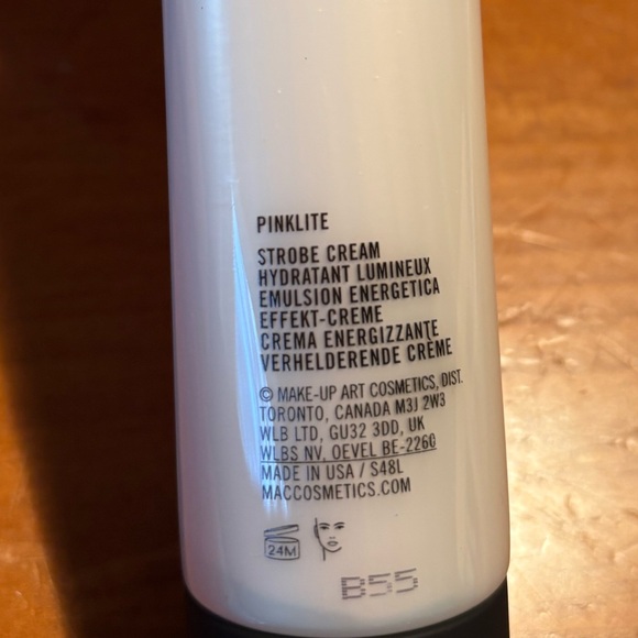 MAC Strobe Cream Pinklite - Picture 8 of 16